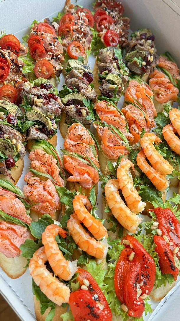 Брускетта "Пикантная" Брускетта "Пикантная"